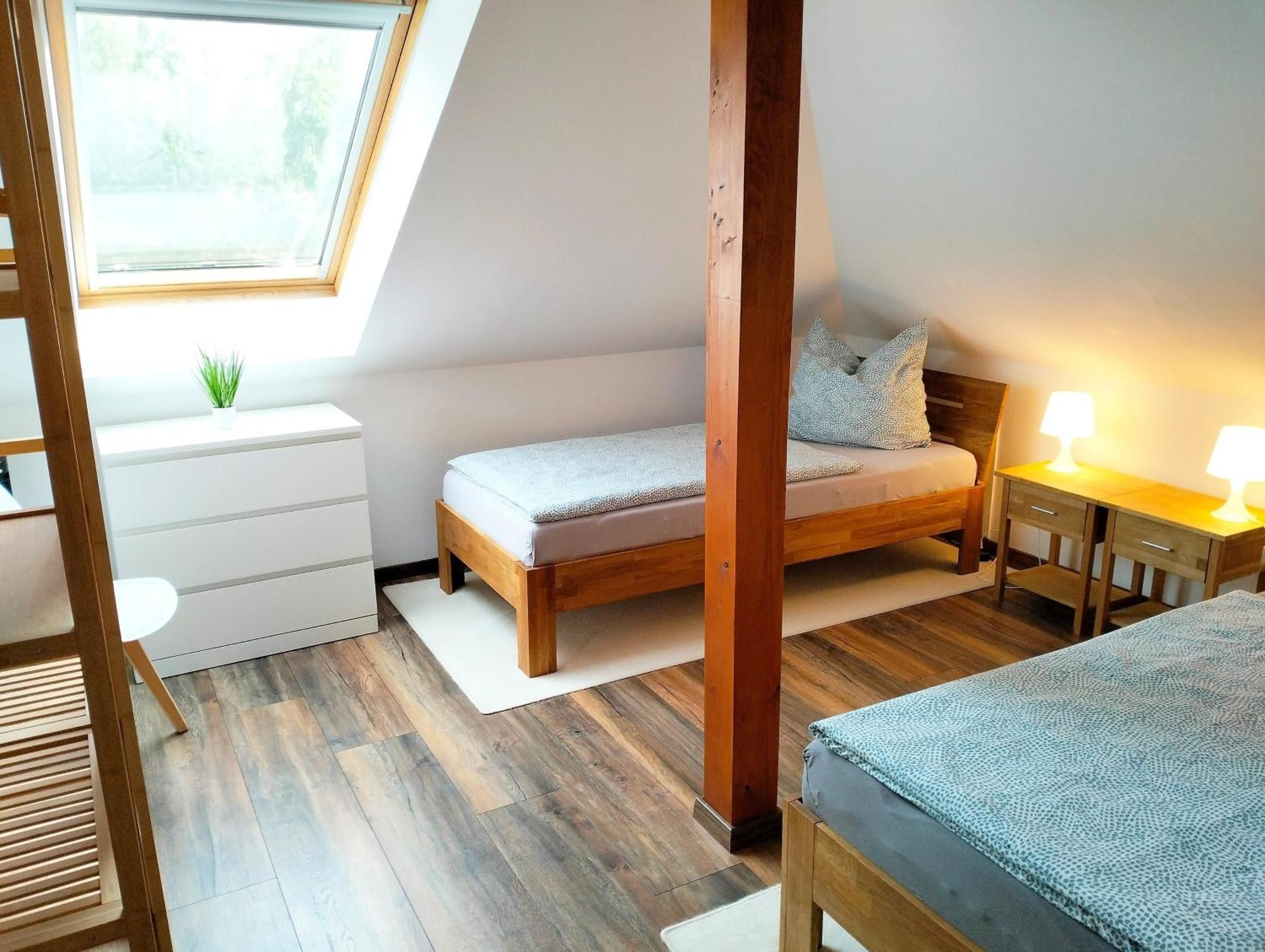 Ferienwohnung Am Waldesrand - Garten, Terrasse, Grill, Luftkuehler, Massagesessel, Kinderspielecke, Spielekonsole Κότμπους Εξωτερικό φωτογραφία